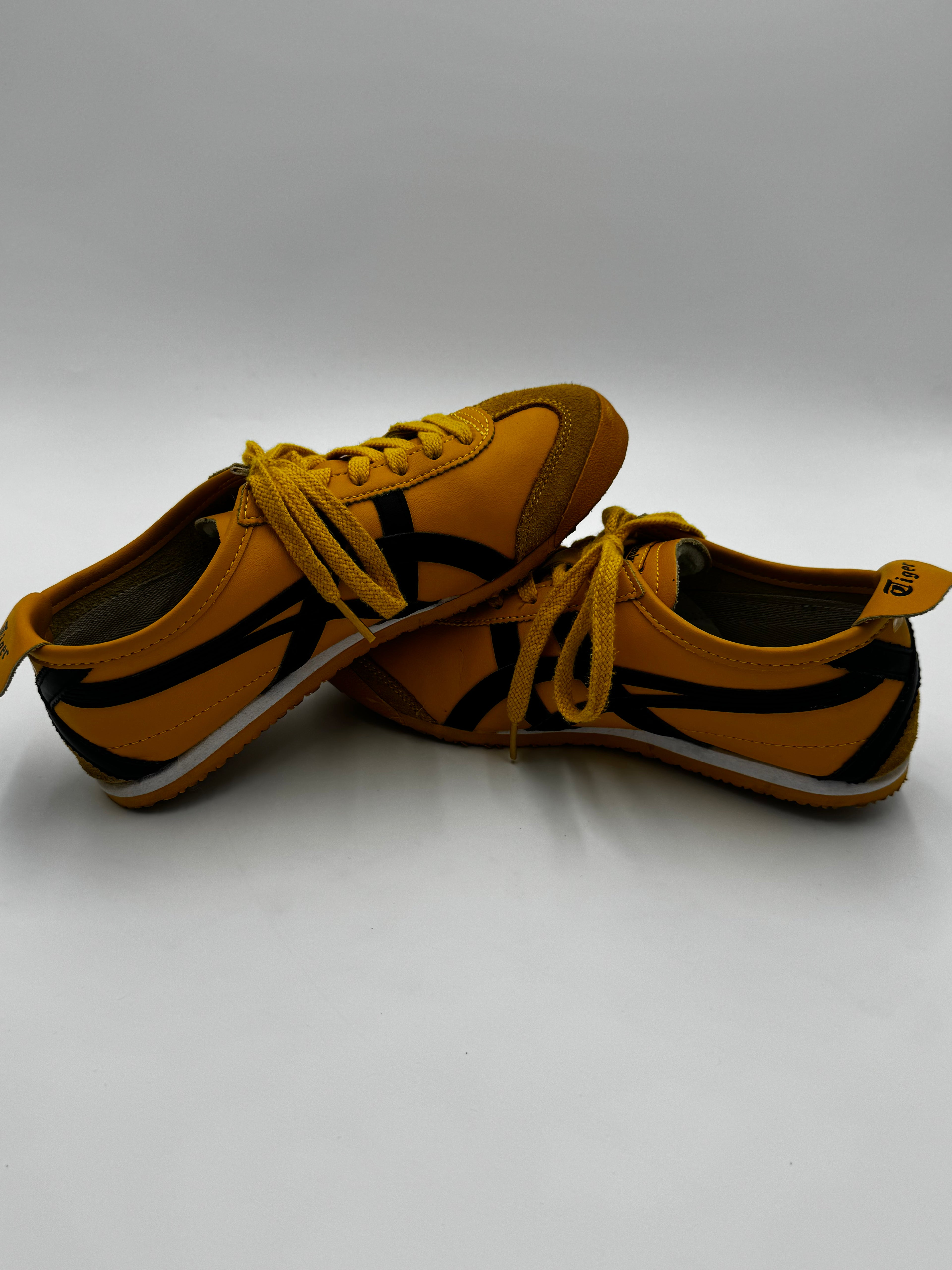 Onitsuka Tiger  Mexico 66